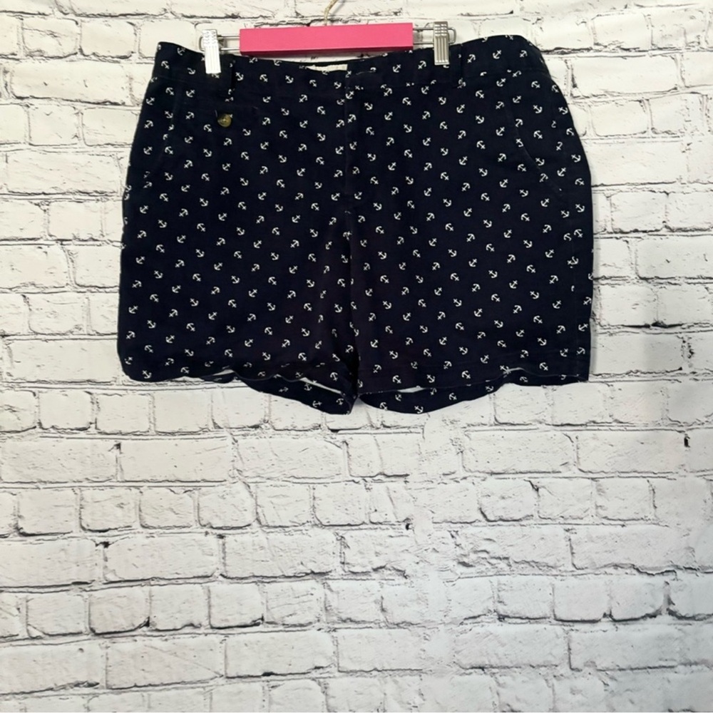 DOCKERS. Shorts. Size 16